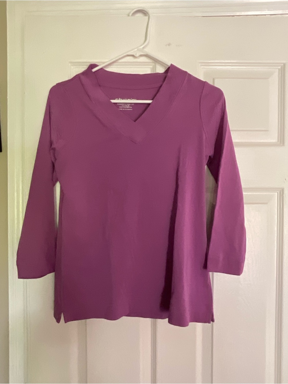 Chico's Plum V-Neck Long Sleeve Top